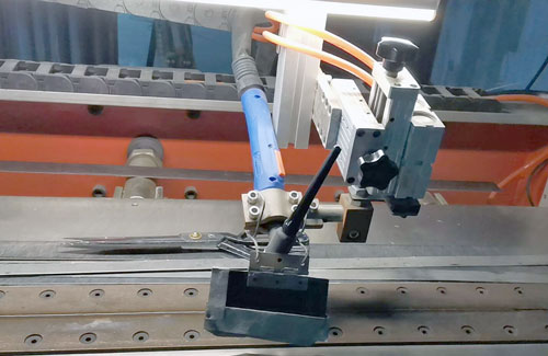 PA集团金属滤芯自动化焊接工艺